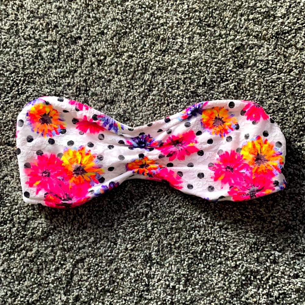 VS PINK Lace Bandeau size M